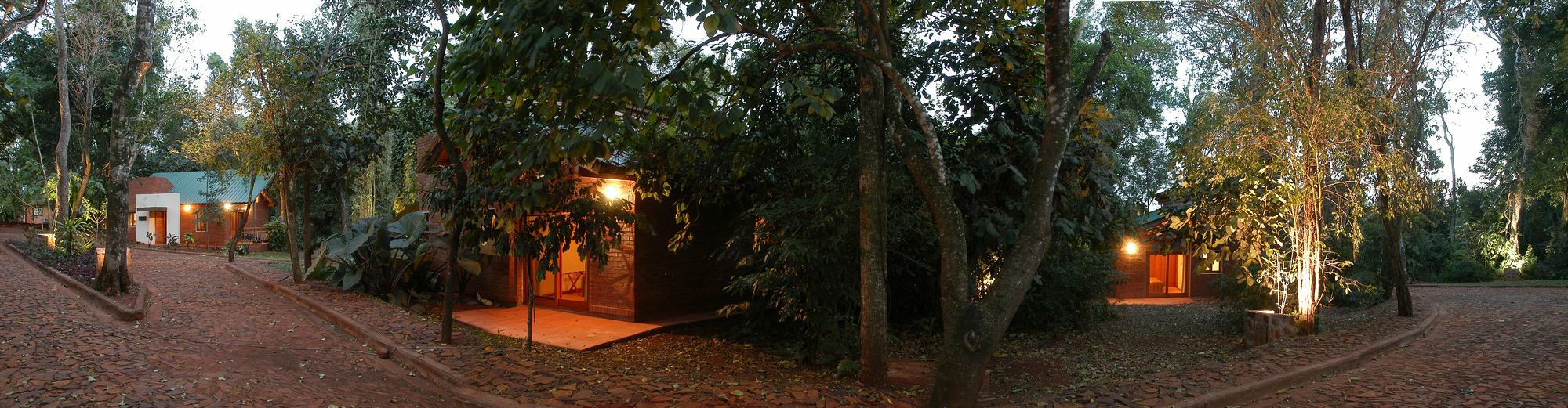 Raices Amambai Lodges Puerto Iguazu Luaran gambar
